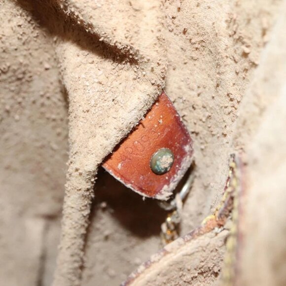 LOUIS VUITTON Monogram Bucket GM Shoulder Bag - Picture 14 of 15